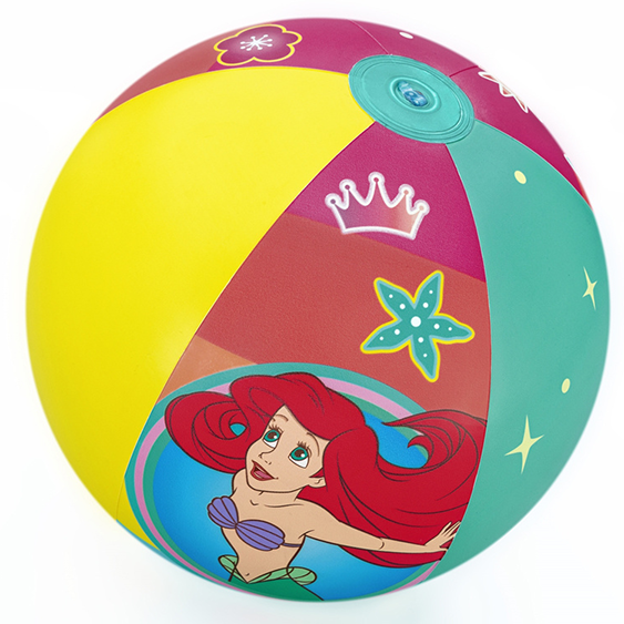 ¡La pelota de playa perfecta para toda la familia! Con diseños de Ariel, Moana y Mulan.